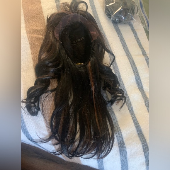 Motown tress Naomi whole lace hand tied wig - Picture 9 of 11